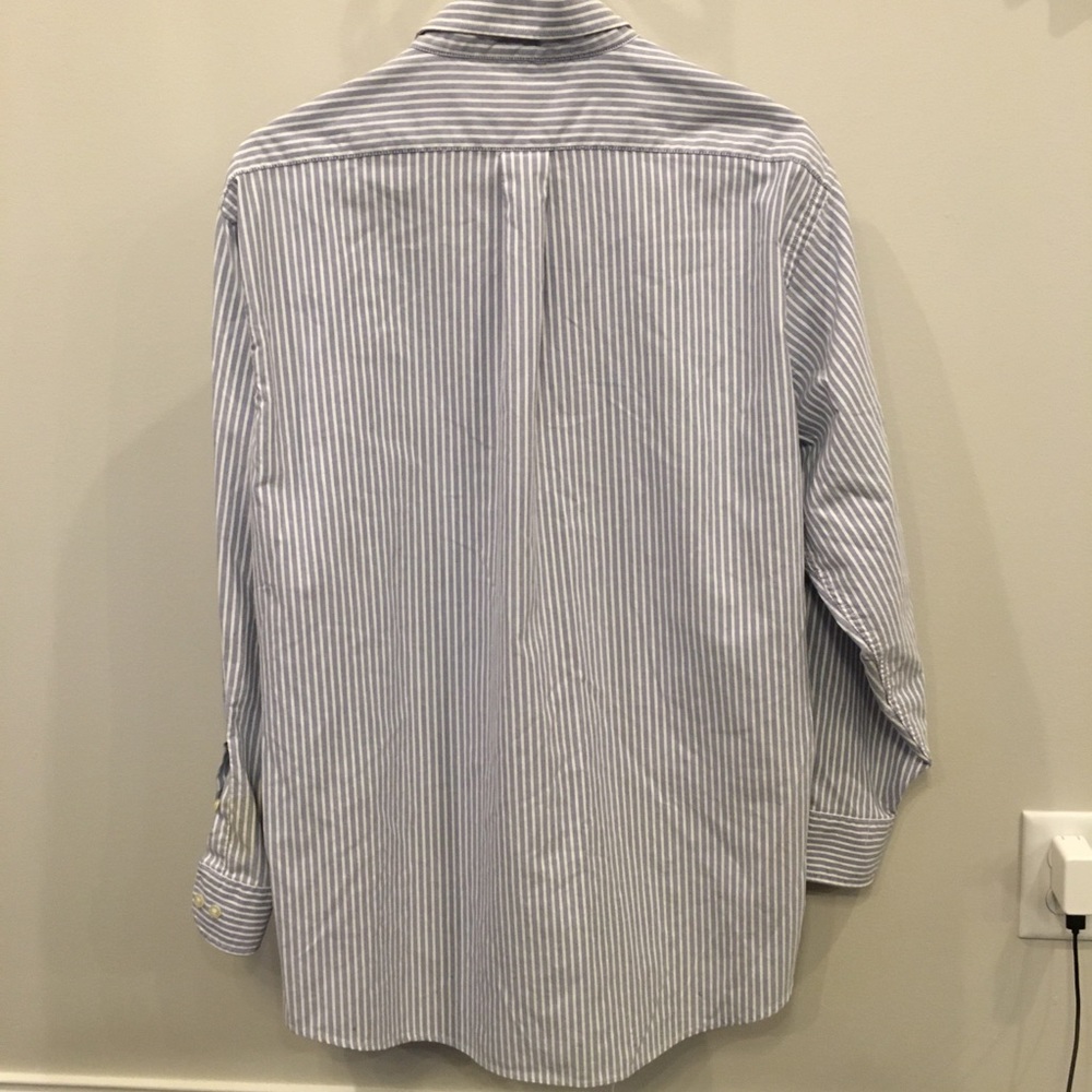 3/$25 Chaps Button Down - Picture 4 of 4